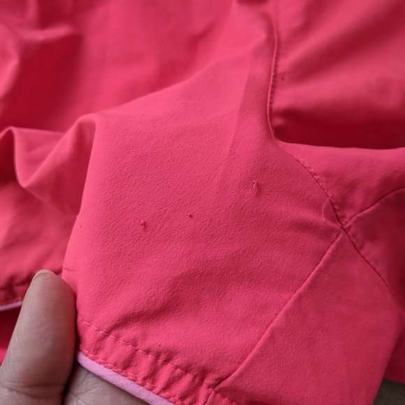 Old Navy Active Shorts - Picture 7 of 8